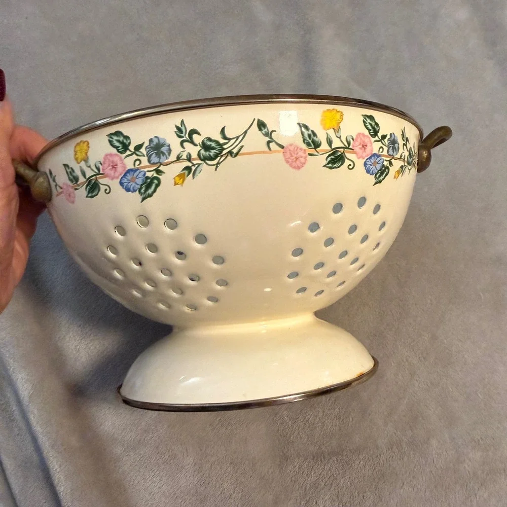 Vintage‎ Enamelware Pedestal Colander Floral French Country Cottagecore